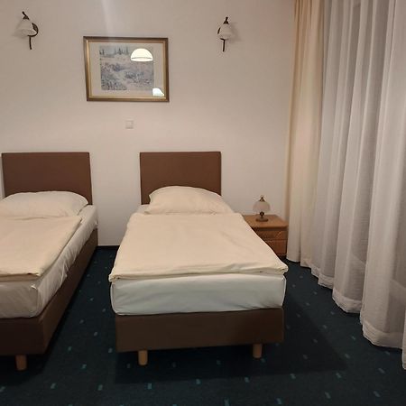 Olimpia Osrodek Przygotowan Sportowych Hotell Rybnik  Eksteriør bilde